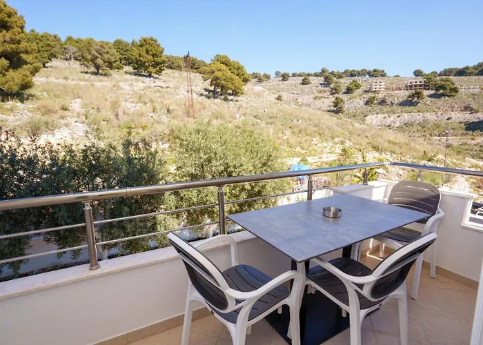 Celo Apartments