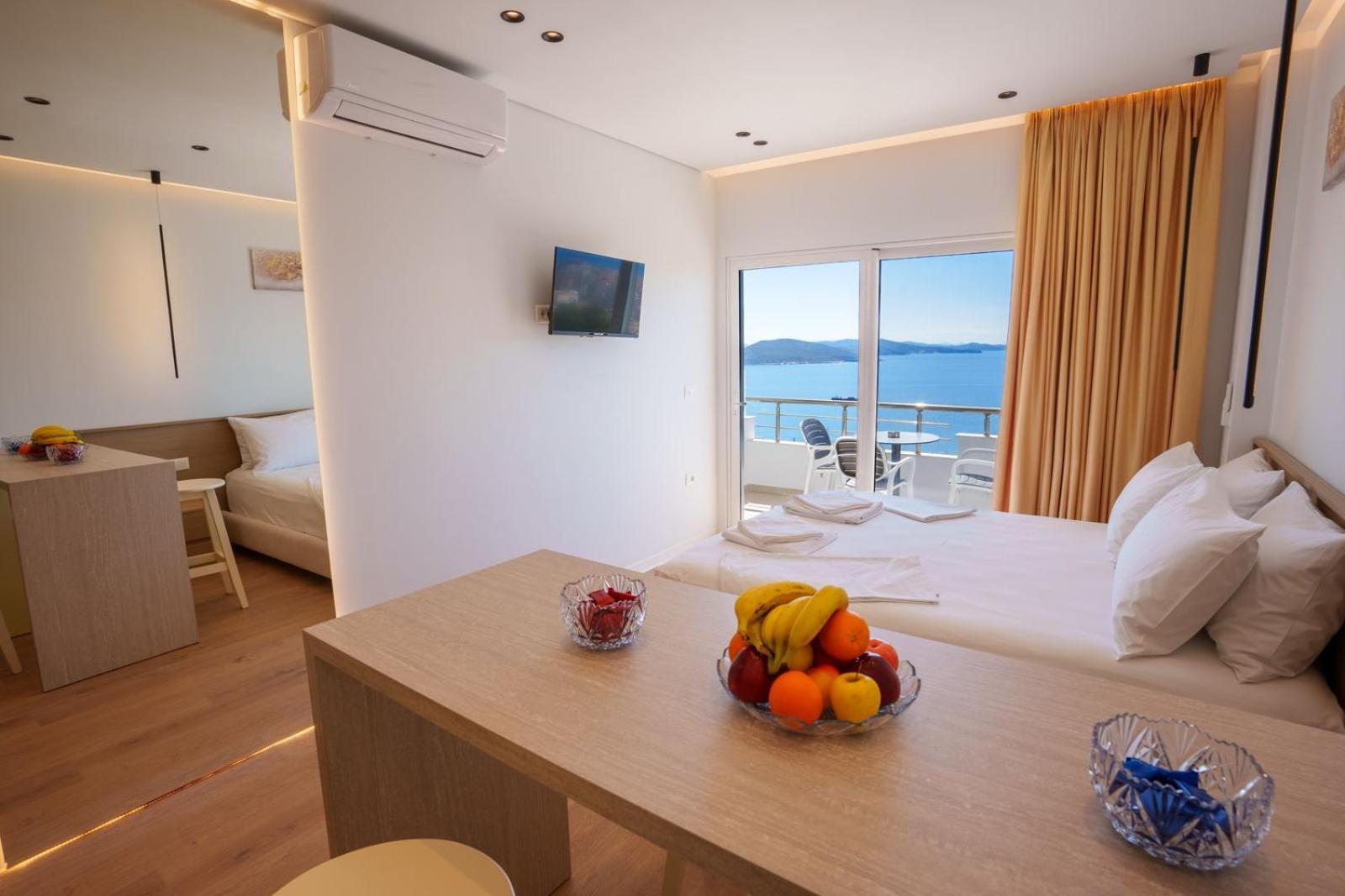 Celo * Sarandë